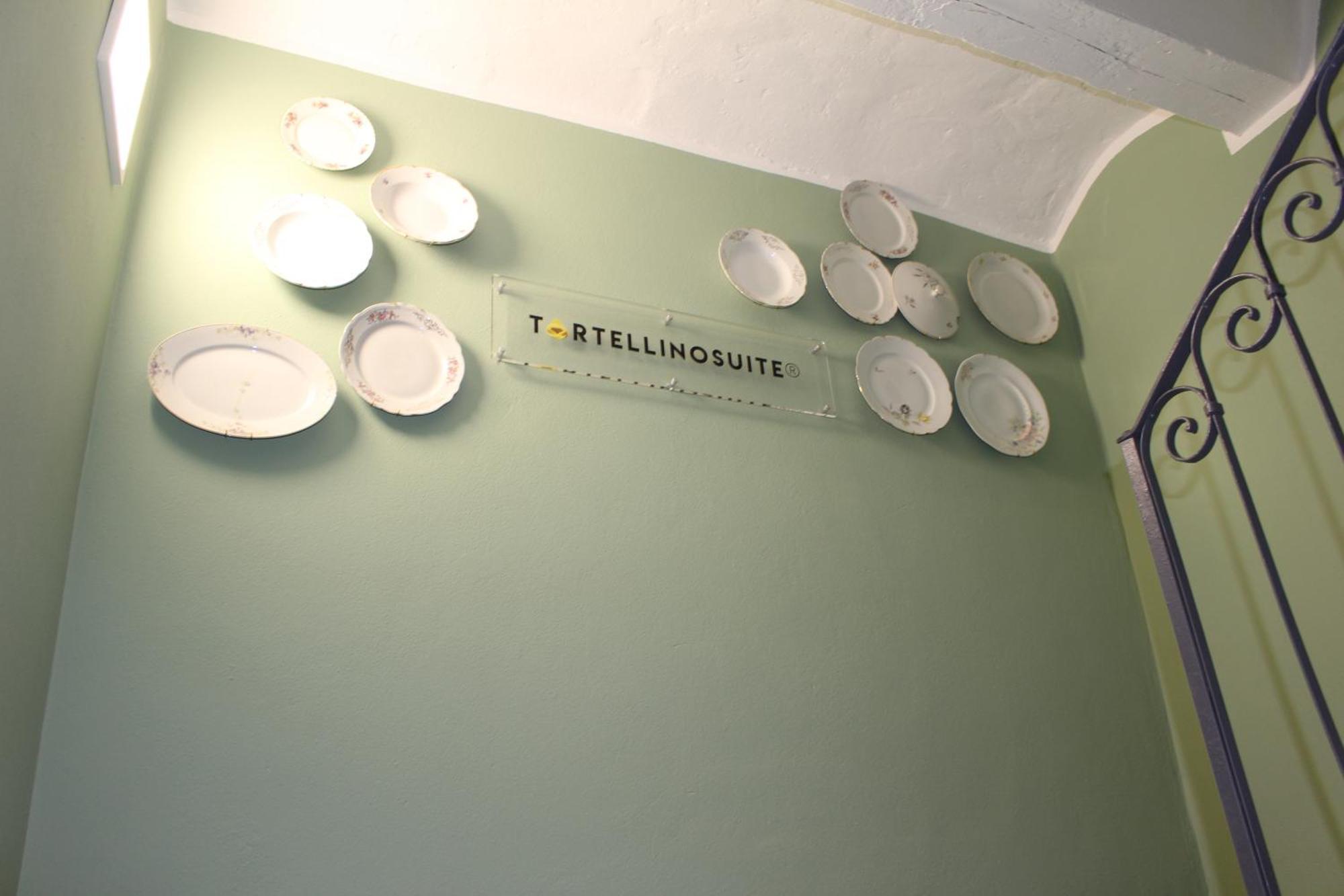 Altana House Tortellinosuite Modena Exteriör bild